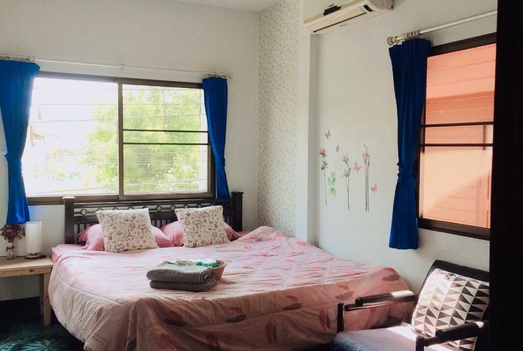 チエンマイ Sister House Chiangmai (Adults Only) Bed & Breakfast エクステリア 写真