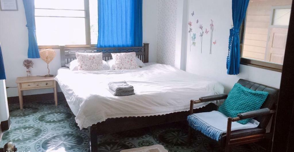 チエンマイ Sister House Chiangmai (Adults Only) Bed & Breakfast エクステリア 写真